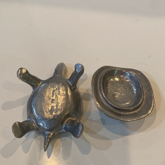 Turtle Lidded Trinket Box by Wilton Columbia PA US Bruce Fox Design RARE VTG - Picture 12 of 16